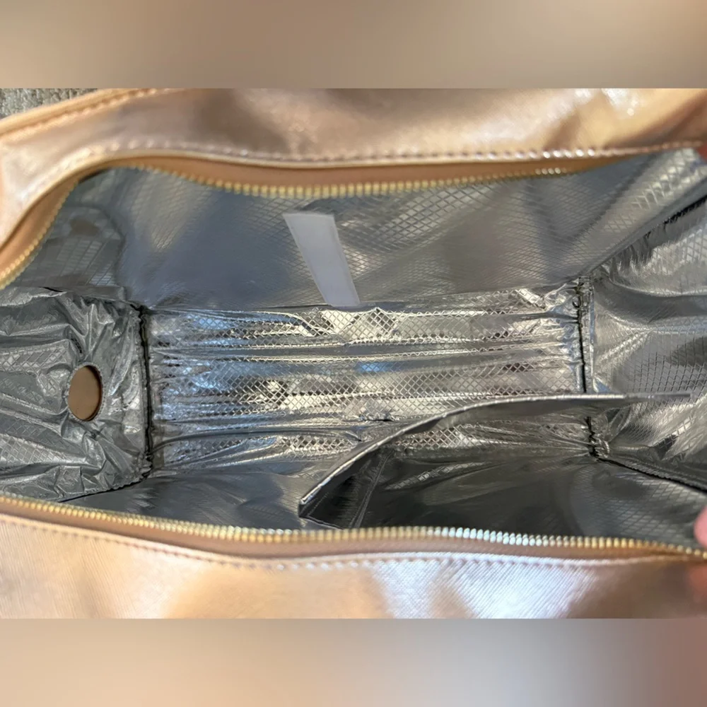 BLUSH Large Rose Gold Insulated Wine Bag - Picture 7 of 13
